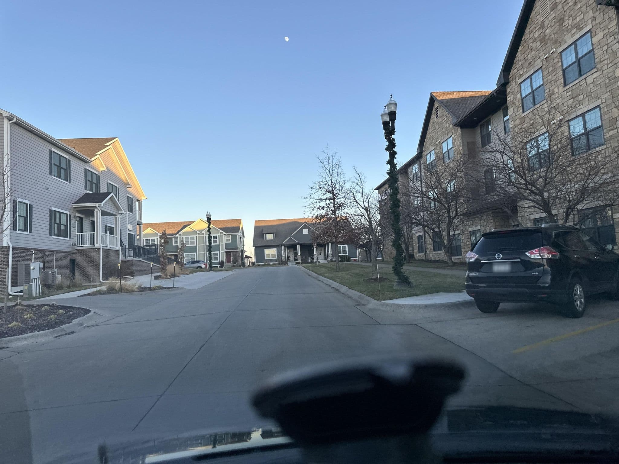 Street view near Residence Inn, Lincoln — © quickness805 (CC BY-SA · Mapillary)