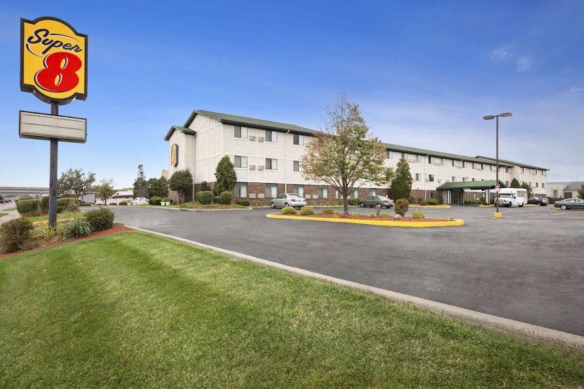 Super 8 Milwaukee Airport, Motel in Saint Francis
