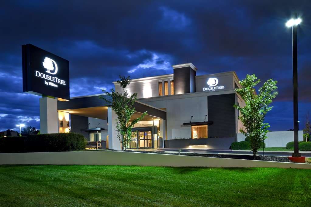 DoubleTree by Hilton St. Louis Airport, Hotel in Woodson Terrace