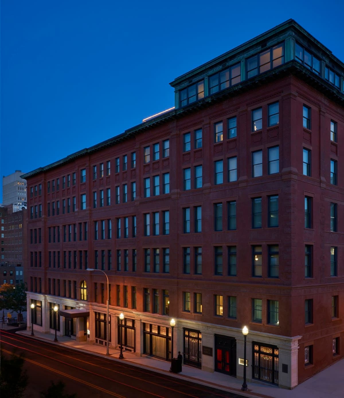 Hotel Savoy Kansas City, Tapestry Hotel by Hilton, Hotel in Kansas City