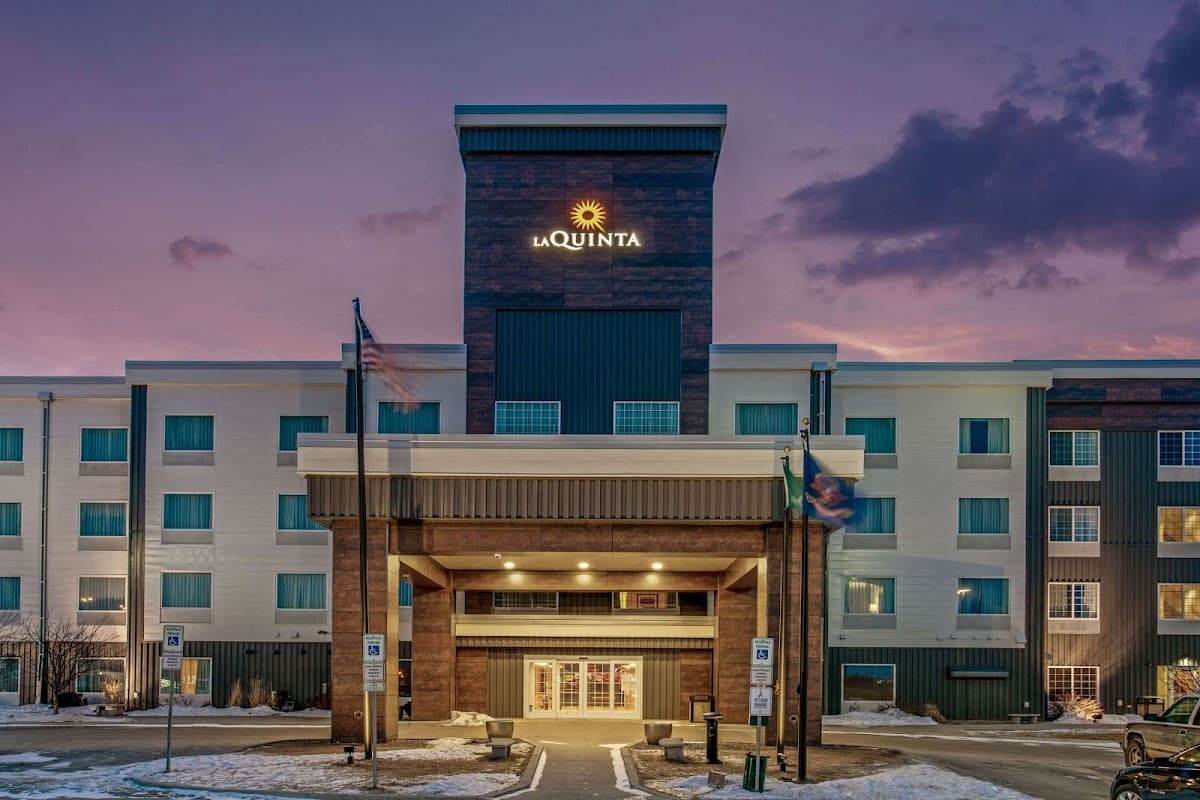 La Quinta Inn & Suites Bismarck, Hotel in Bismarck