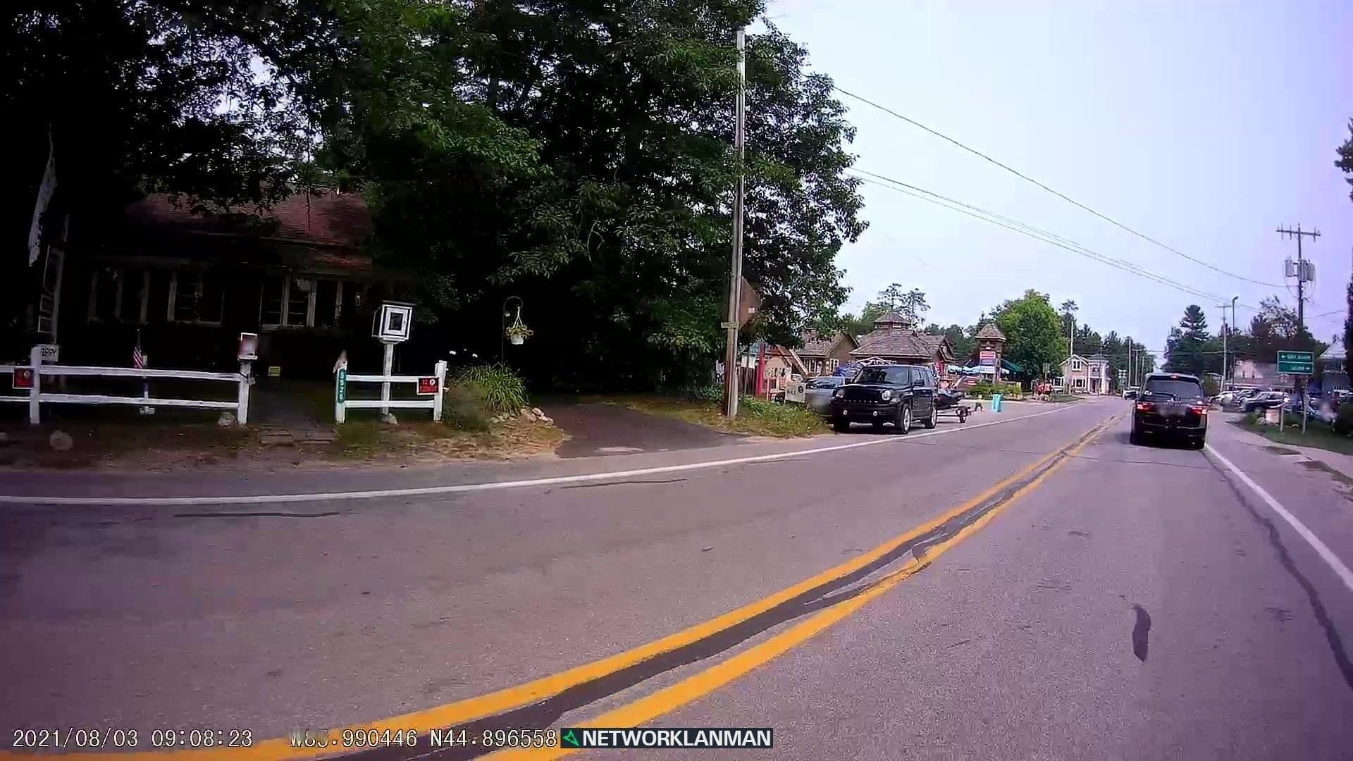 Street view near M22 Inn, Greilickville — © networklanman (CC BY-SA · Mapillary)