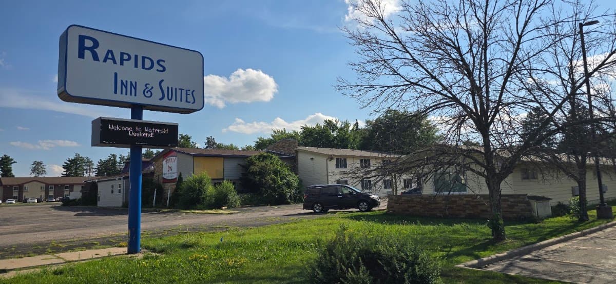 Rapids Inn & Suites, Motel in Wisconsin Rapids