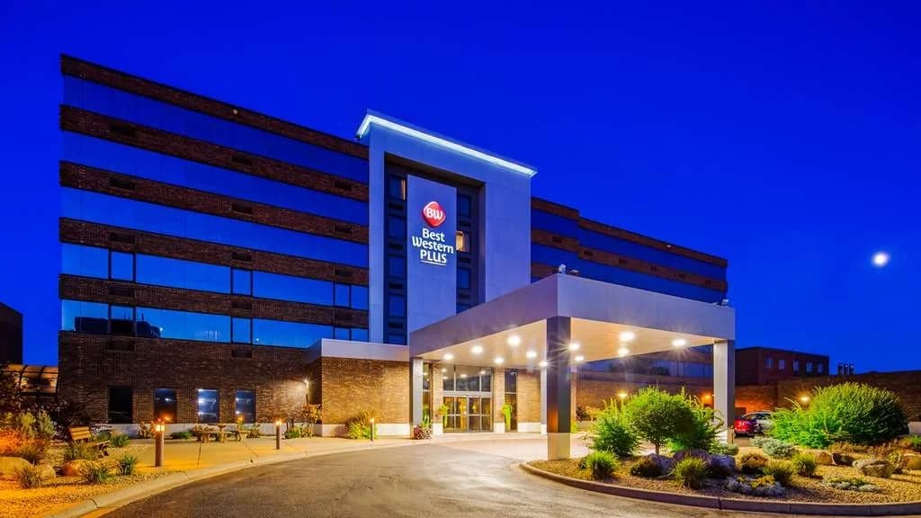 Best Western Kelly Inn, Hotel in Saint Cloud
