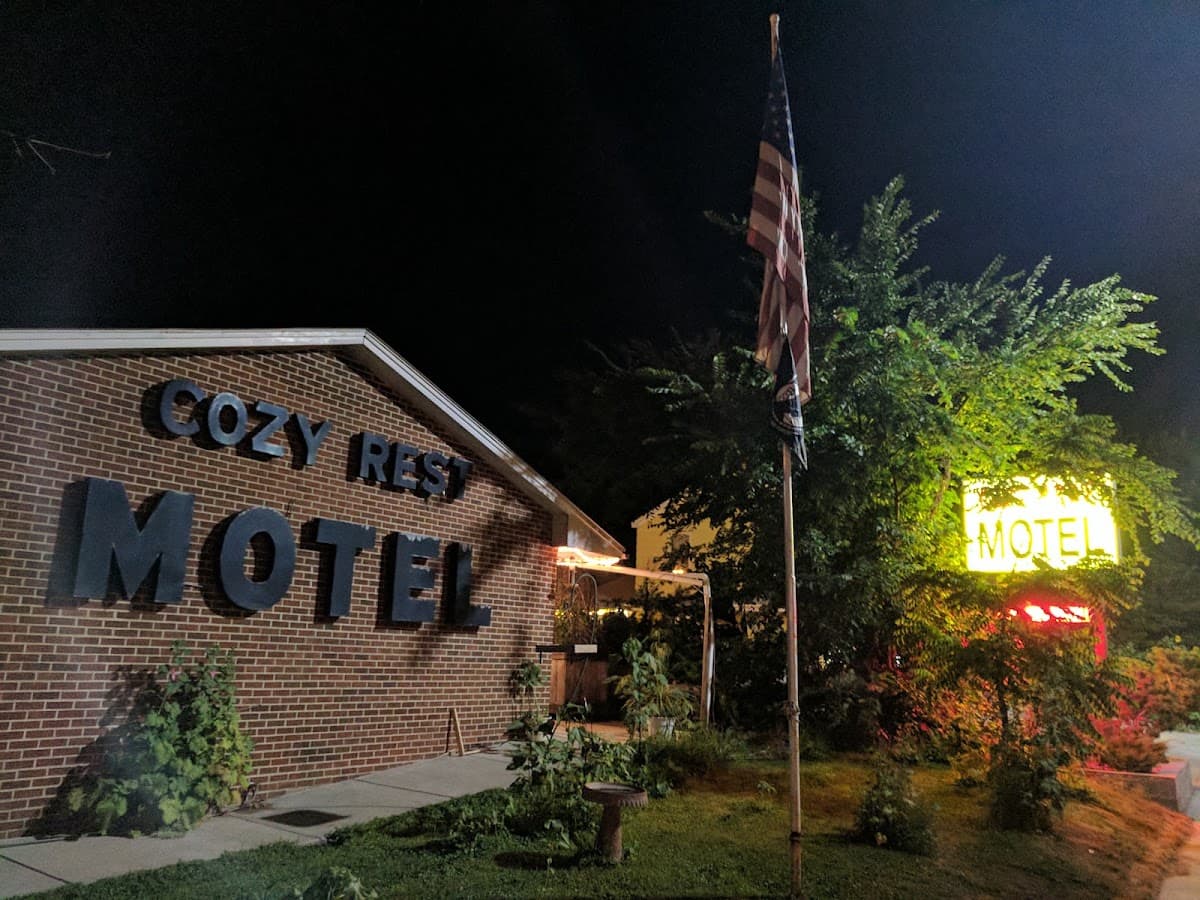 Cozy Rest Motel, Motel in Luverne