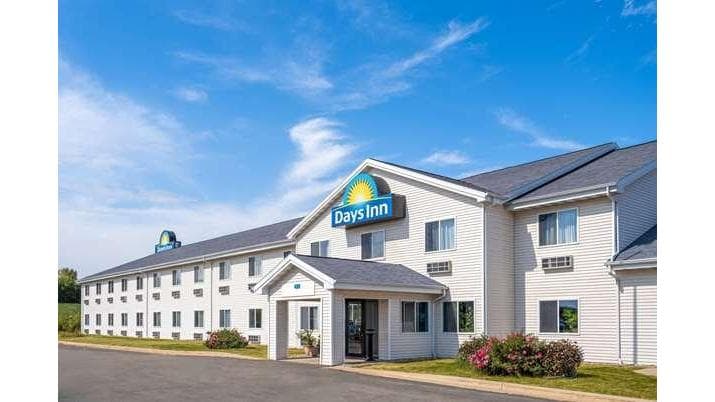Days Inn by Wyndham Neenah, Hotel in Neenah
