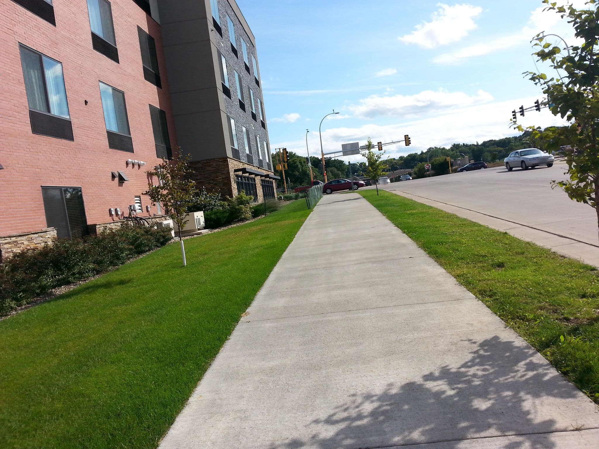 Street view near Holiday Inn Express, Byron — © allen (CC BY-SA · Mapillary)