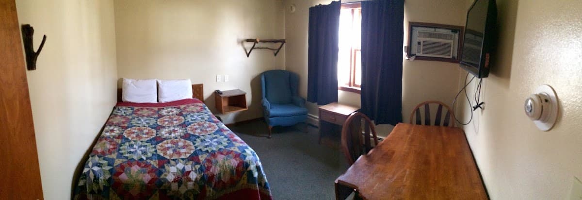 Cedar Lodge, Motel in Thief River Falls