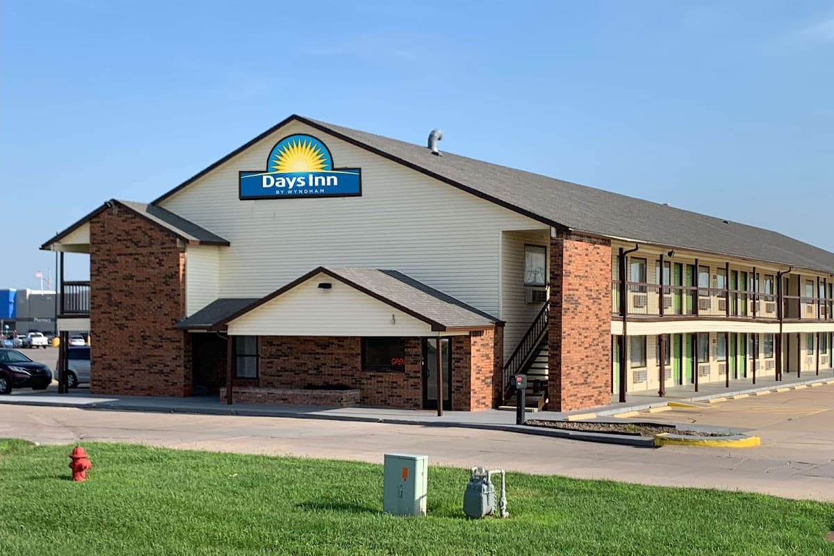Days Inn By Wyndham Pratt, Hotel in Pratt