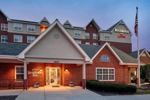 Residence Inn Chicago Schaumburg/Woodfield Mall, Hotel in Hoffman Estates