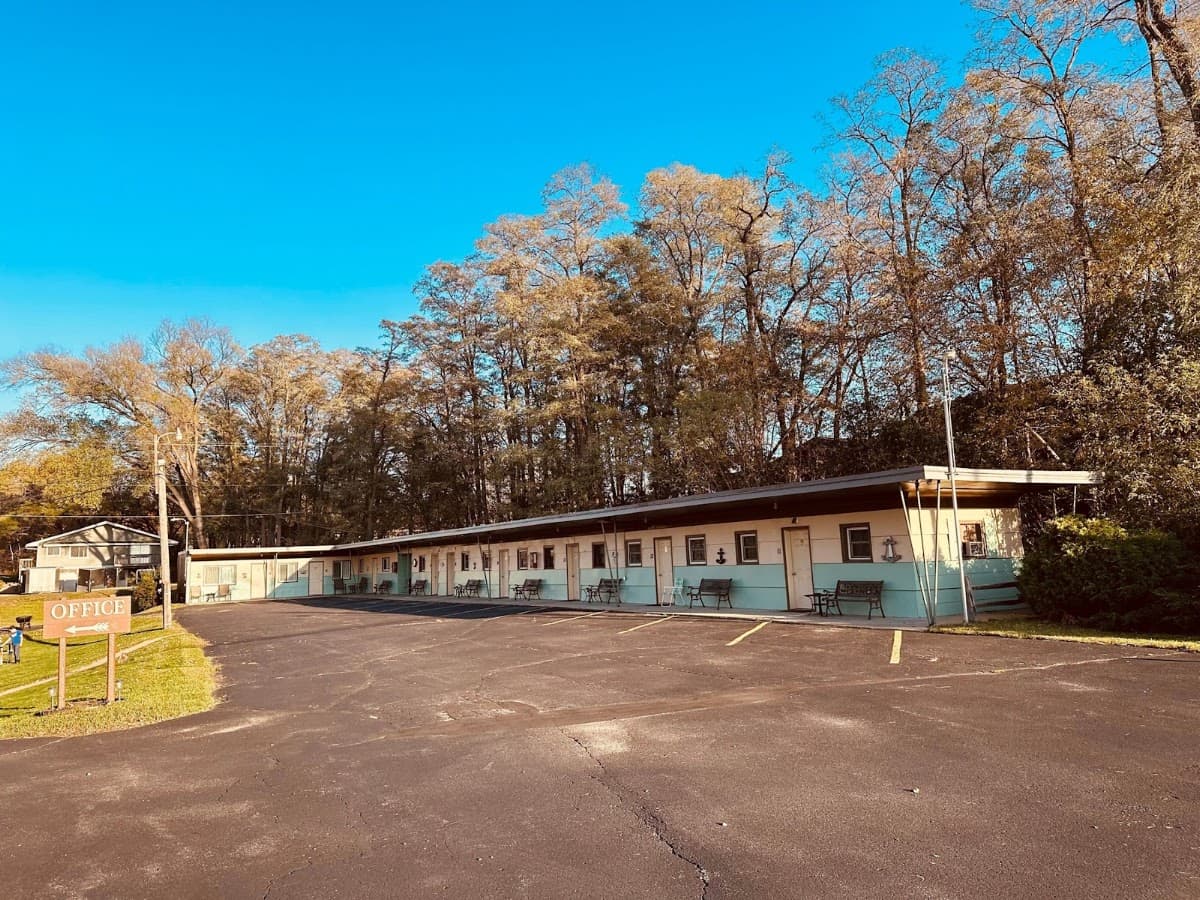 Lake Motel, Motel in Onalaska