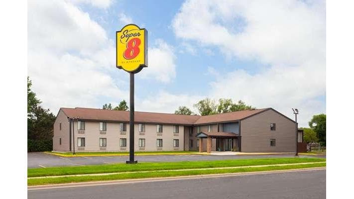 Super 8 by Wyndham Sun Prairie/Madison E, Motel in Sun Prairie