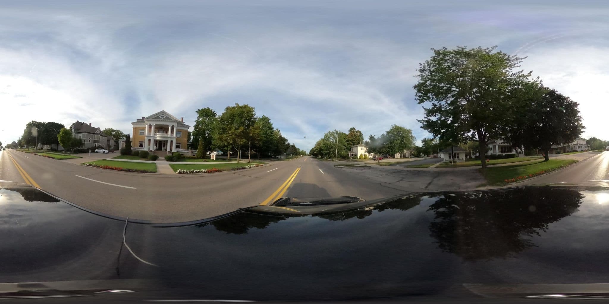 Street view near Avenue Motel, Ludington — © treestryder (CC BY-SA · Mapillary)