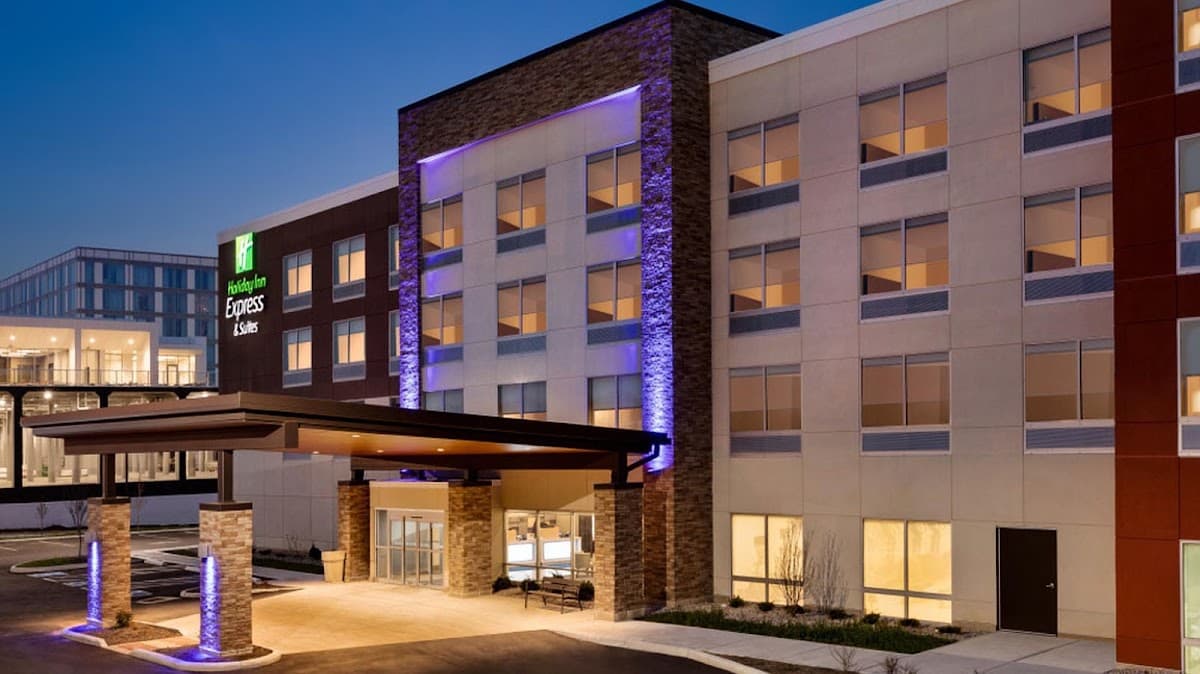 Holiday Inn Express & Suites Cincinnati NE - Redbank Road, Hotel in Mariemont