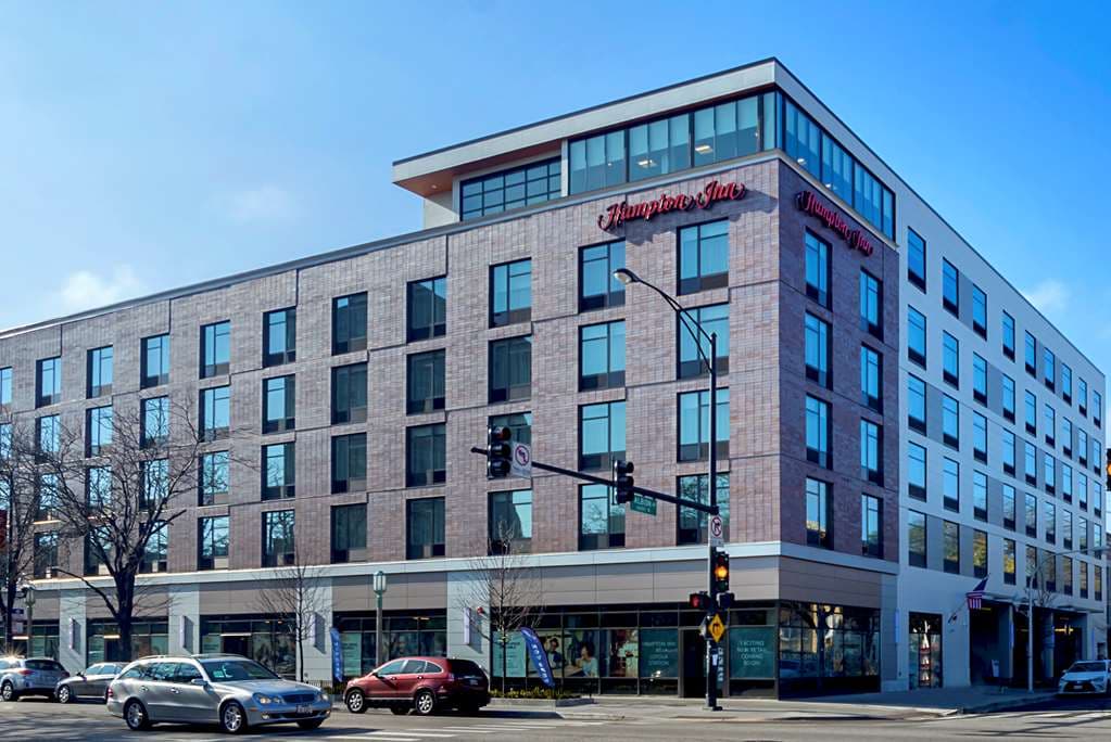 Hampton Inn Chicago North-Loyola Station, Hotel in Rogers Park