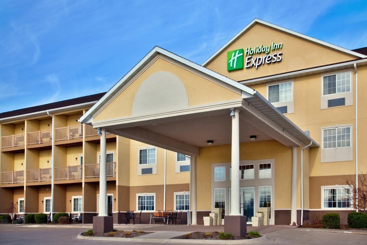 Holiday Inn Express Le Claire Riverfront - Davenport, Hotel in Le Claire