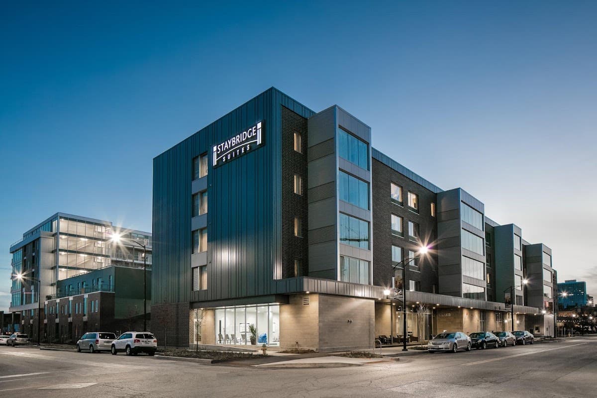 Staybridge Suites Des Moines Downtown, Hotel in Des Moines