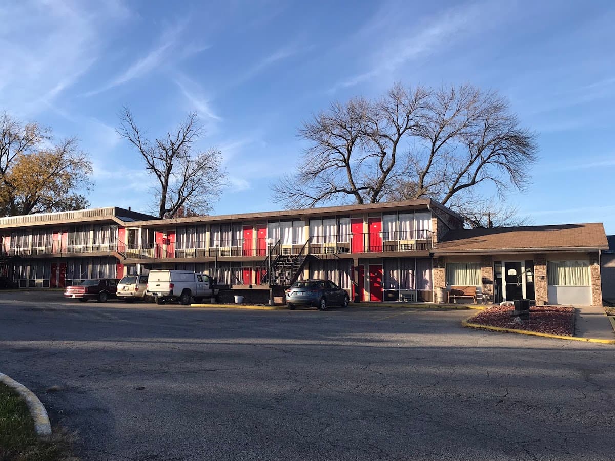 Budget Host Village Inn, Motel in Kirksville