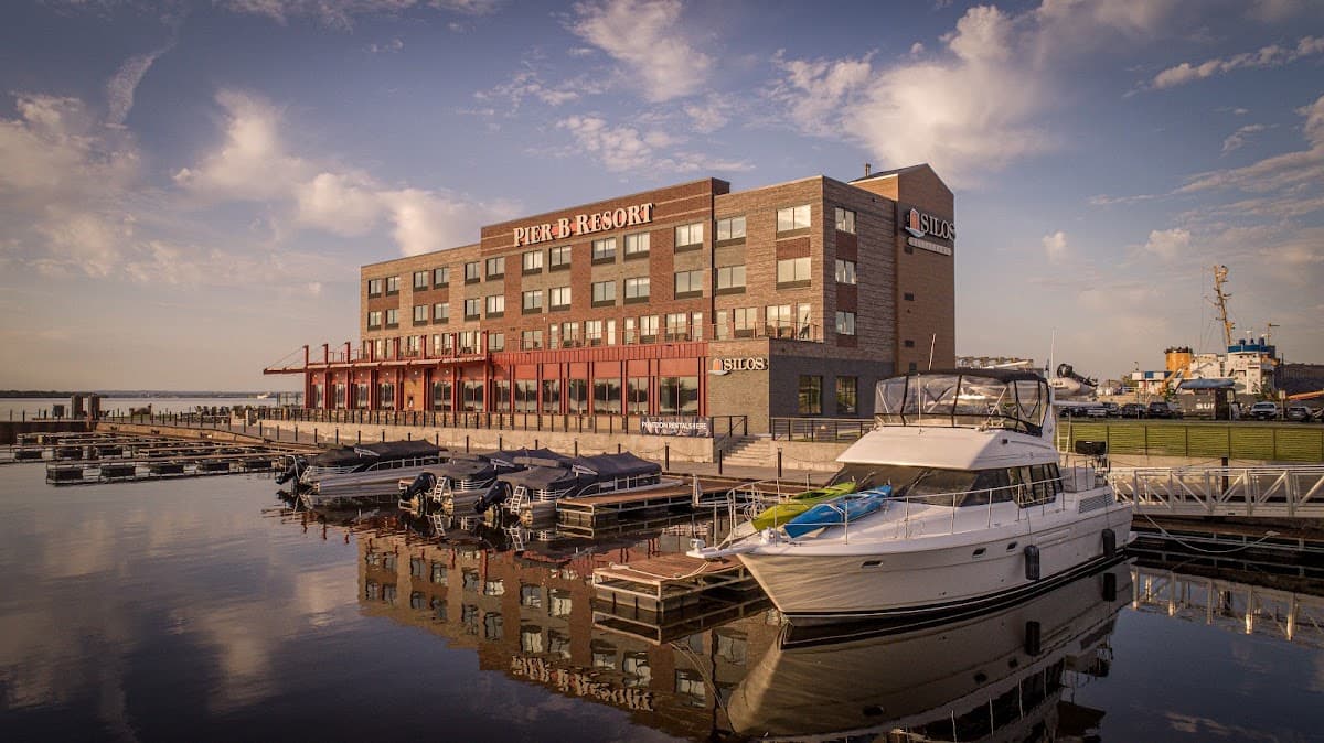 Pier B Resort Hotel, Hotel in Duluth