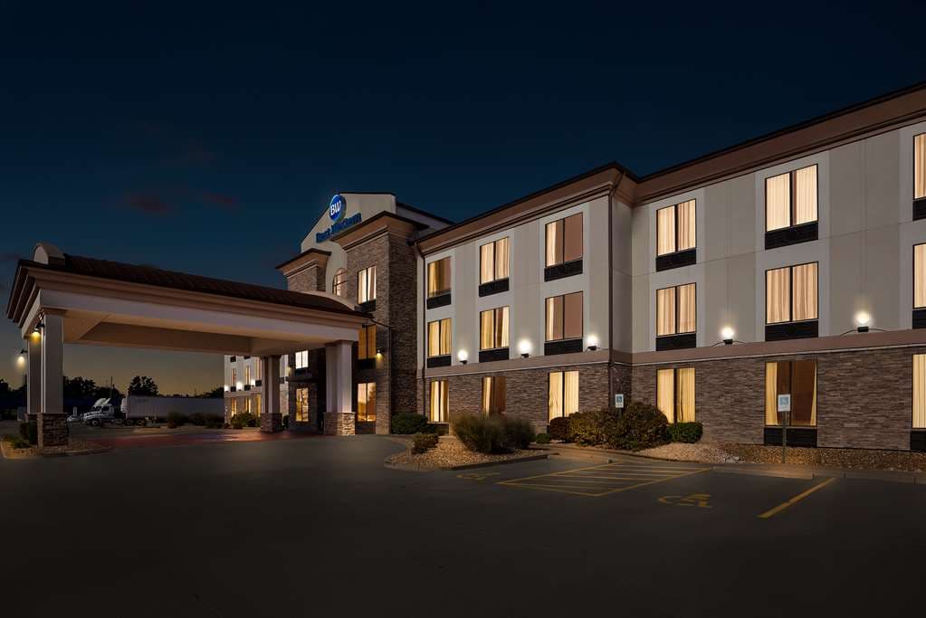 Best Western St. Louis Airport North Hotel & Suites, Hotel in Hazelwood