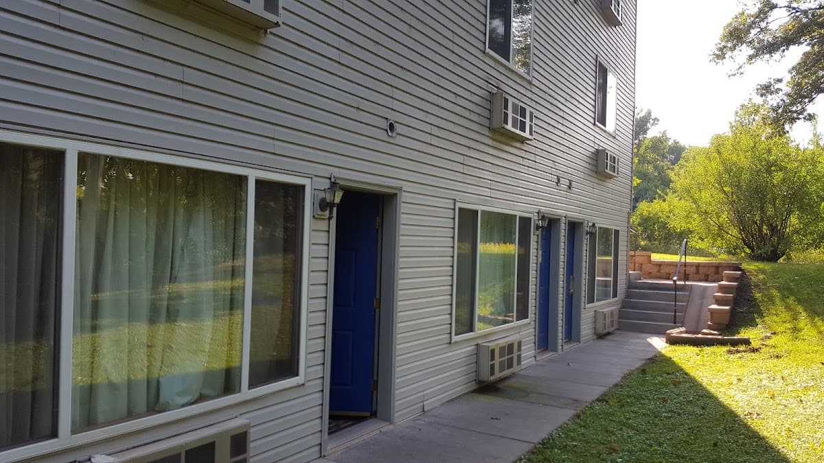 Budget Host, Motel in Spring Lake Park