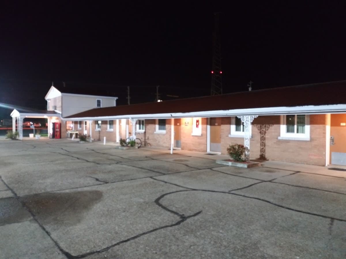 Esquire Inn-Evansville, Hotel in Evansville