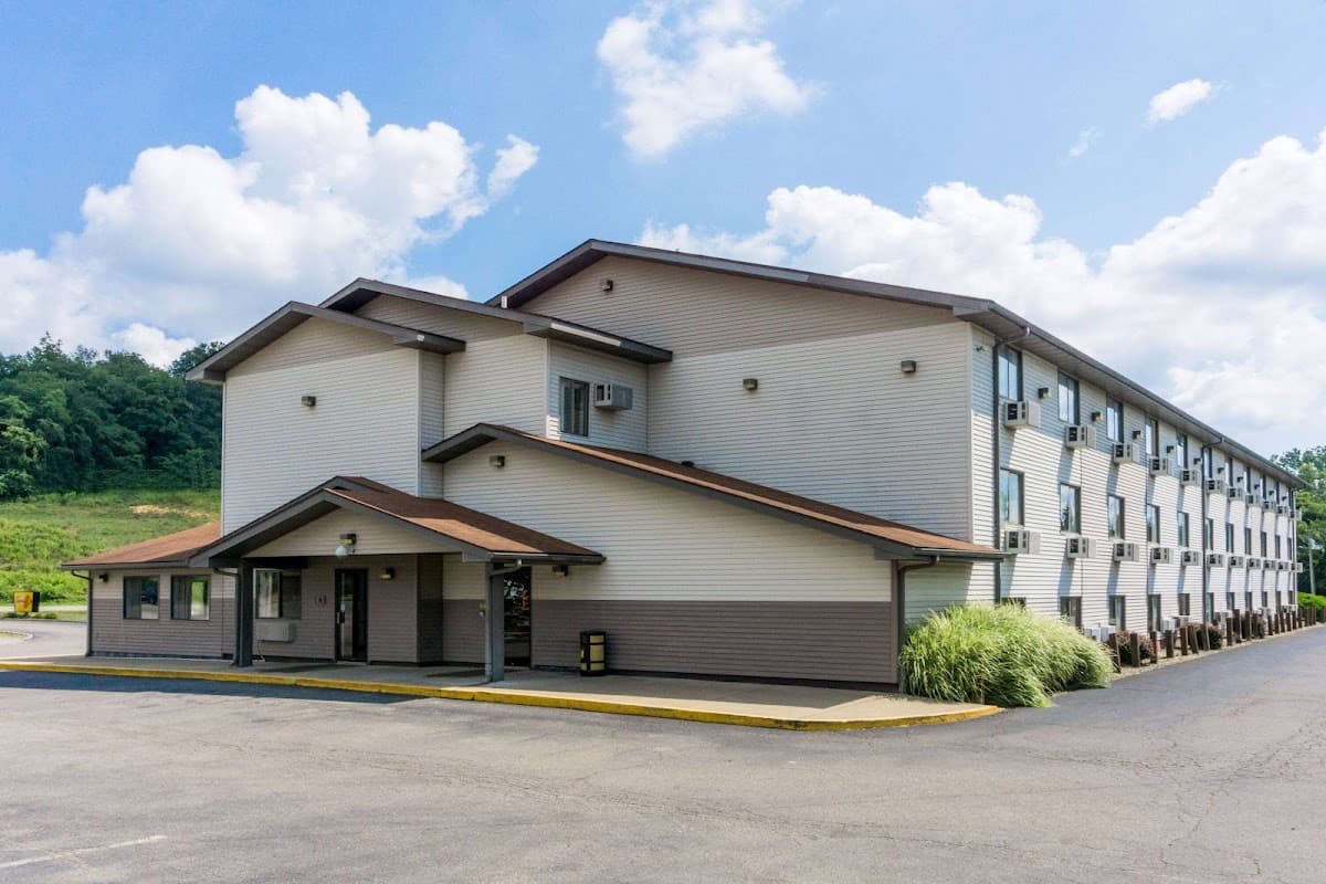 Super 8 by Wyndham Zanesville, Motel in Zanesville