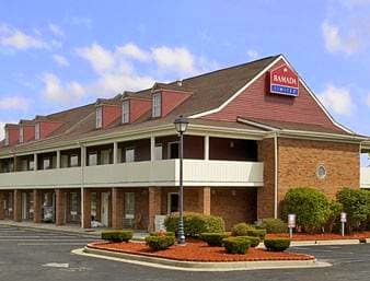 Ramada Limited Indianapolis West, Hotel in Speedway