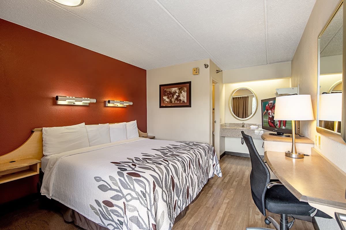 Red Roof Inn Akron, Hotel in Portage Lakes