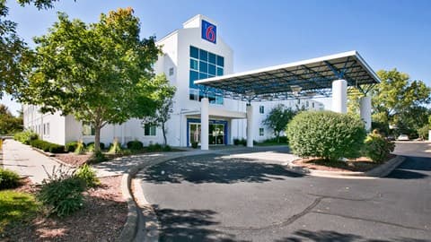 Motel 6 Brooklyn Center, MN - Minneapolis, Motel in Brooklyn Center