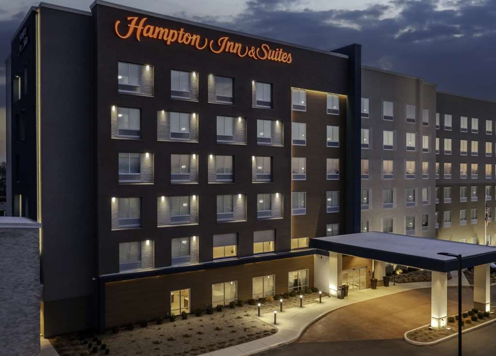 Hampton Inn & Suites Indianapolis West Speedway, Hotel in Speedway
