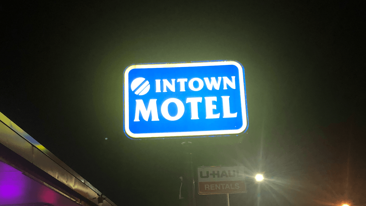 INTOWN MOTEL, Hotel in Decatur