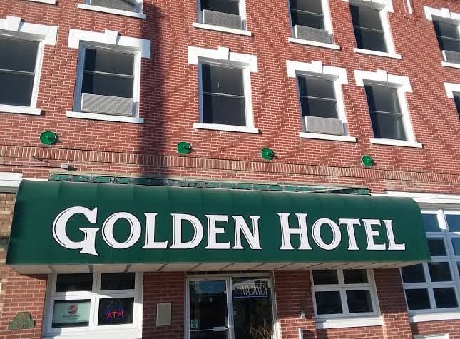 Historic Golden Hotel, Hotel in O'Neill