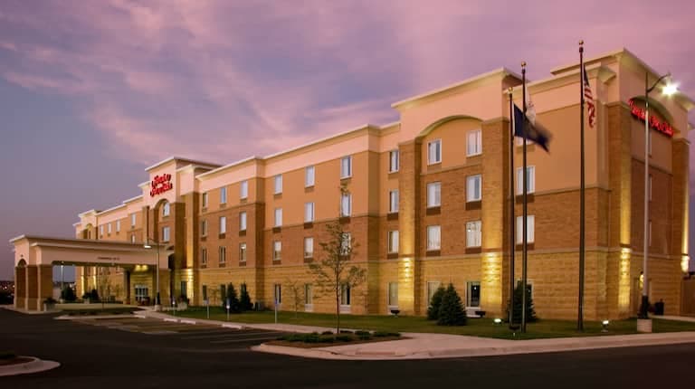 Hampton Inn & Suites Omaha Southwest/La Vista, Hotel in Chalco