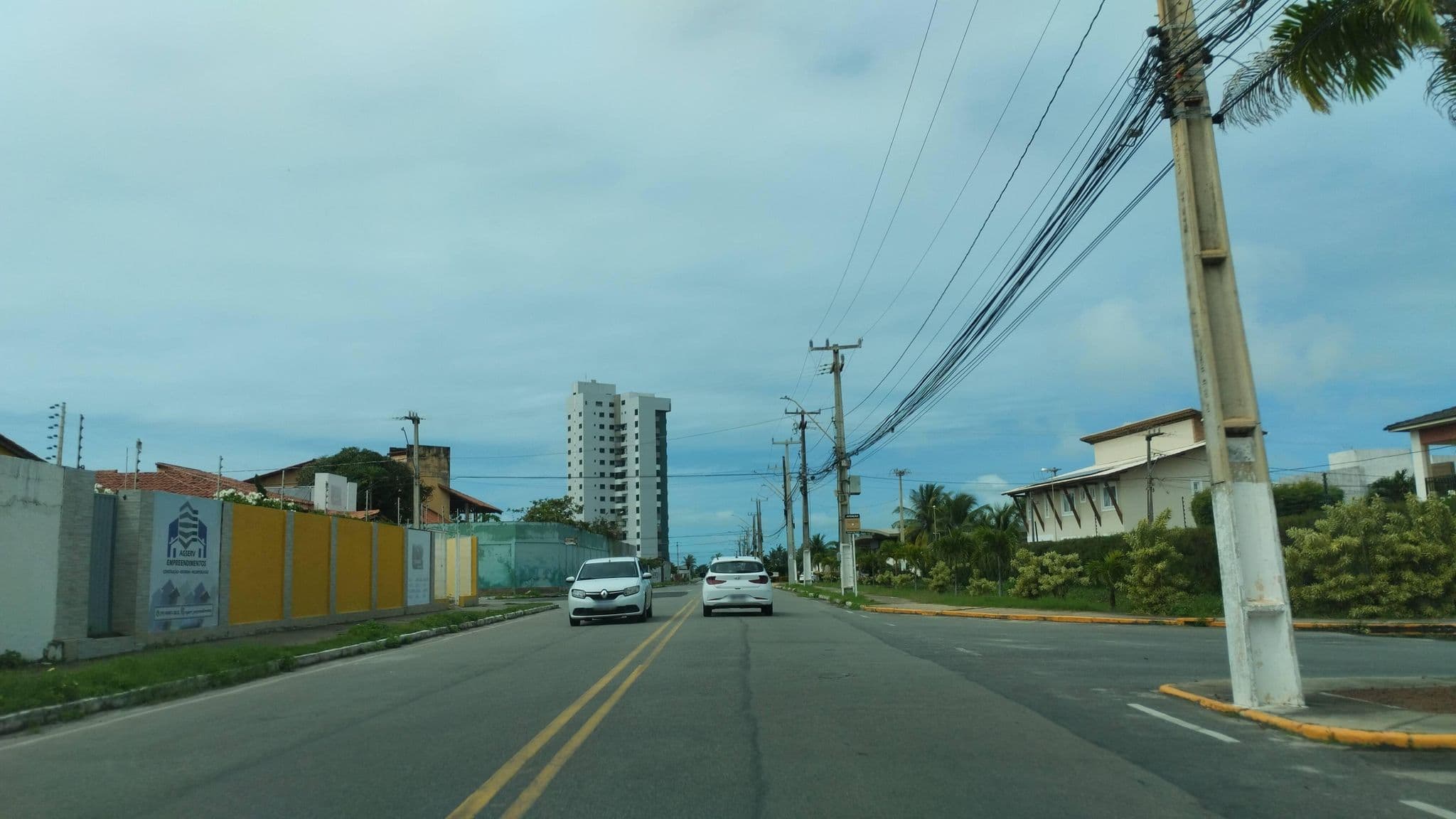 Street view near Pousada Acalanto, Aracaju — © Kaart_Local (CC BY-SA · Mapillary)