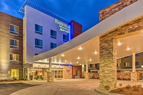 Fairfield Inn & Suites St. Louis Westport, Hotel in Maryland Heights