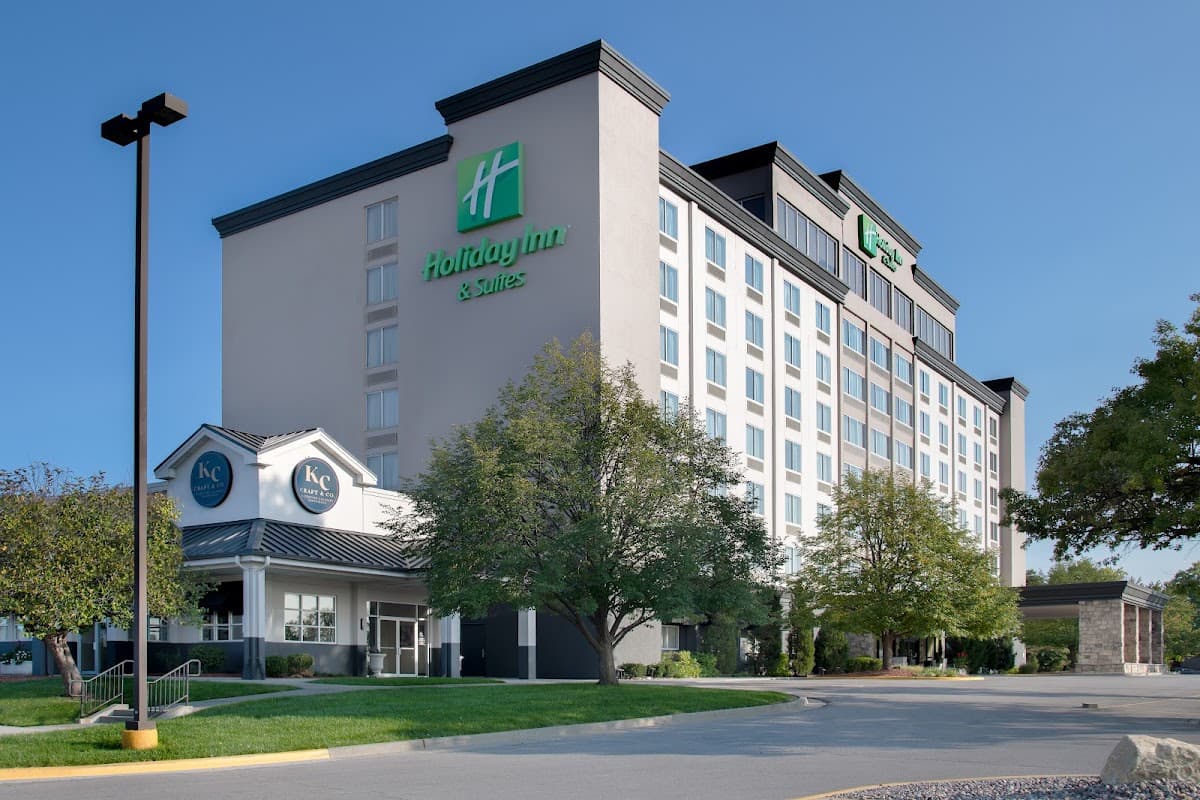 Holiday Inn & Suites Overland Park-West, Hotel in Lenexa
