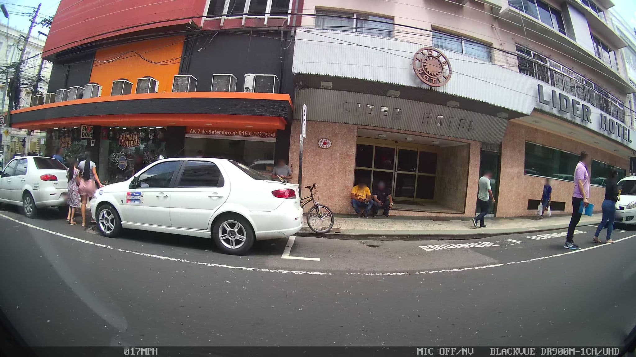 Street view near Líder Hotel Manaus, Manaus — © kaart_1 (CC BY-SA · Mapillary)