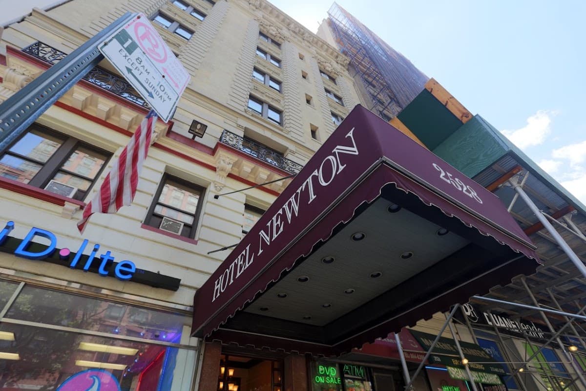 The Hotel Newton, Hotel in Manhattan Valley