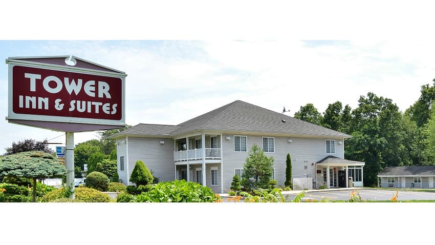 Tower Inn & Suites, Motel in Guilford Center