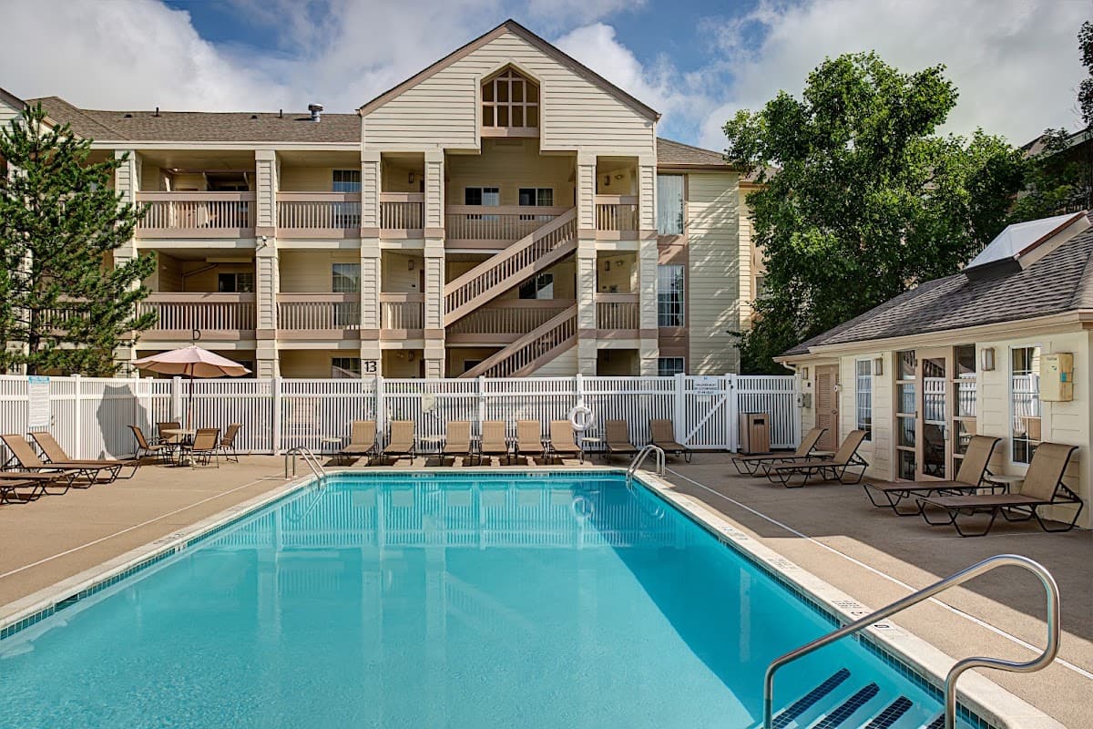 Hyatt House Mt. Laurel, Hotel in Ramblewood