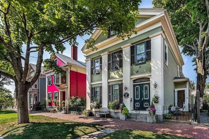 Amelia Payson House Bed & Breakfast, Guesthouse in Peabody