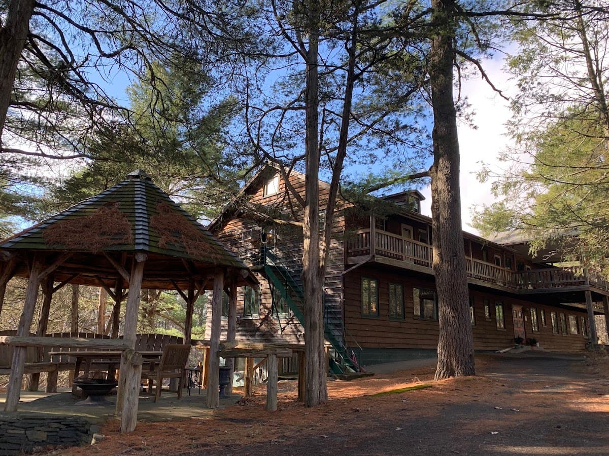 Sky Lake Lodge, Guesthouse in Tillson
