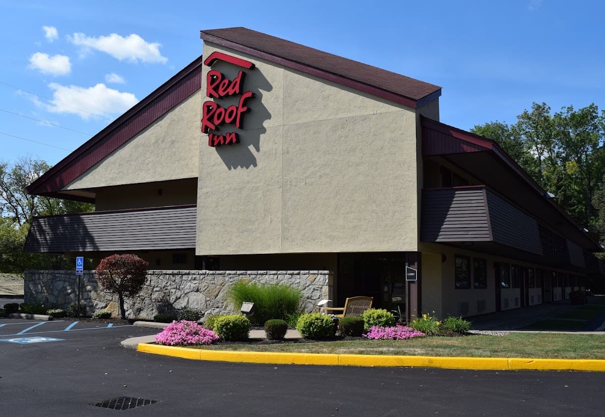Red Roof Inn, Hotel in Utica
