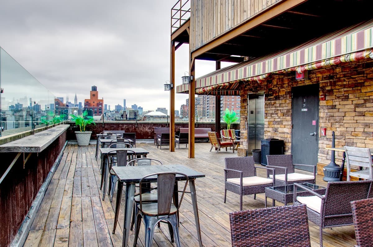 The Ridge, Hotel in East Village