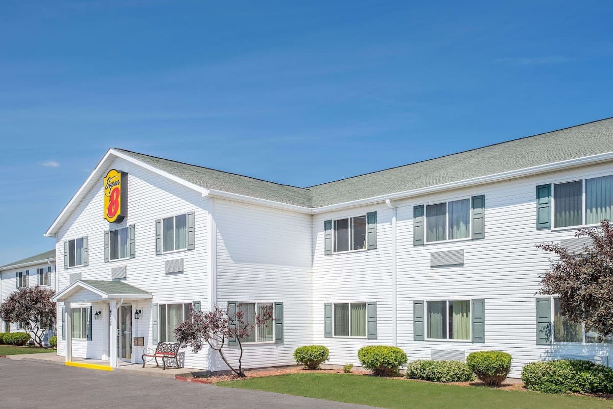 Super 8 by Wyndham Canandaigua, Motel in Canandaigua