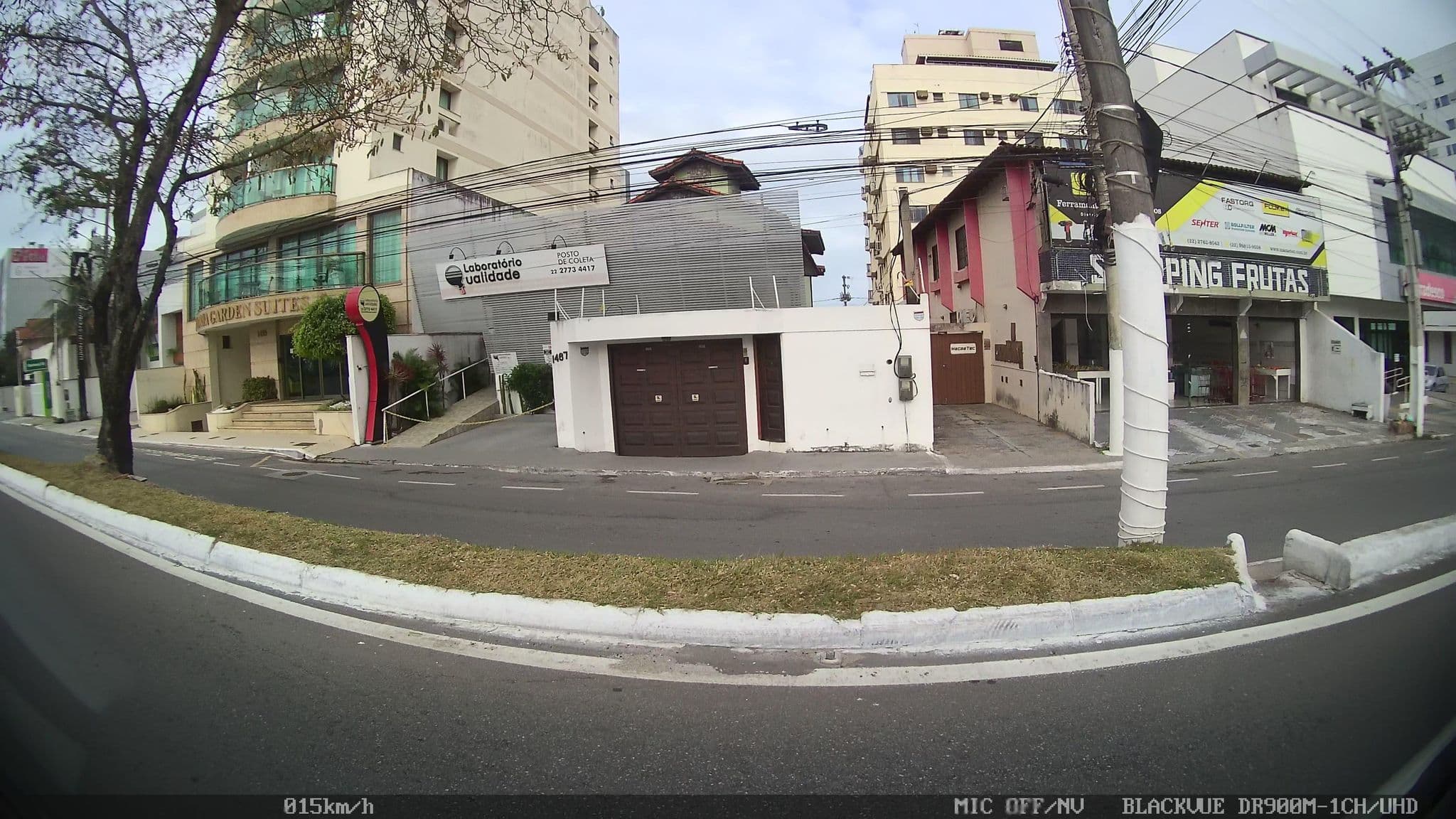 Street view near Gloria Garden Suites, Macaé — © kaart_2 (CC BY-SA · Mapillary)