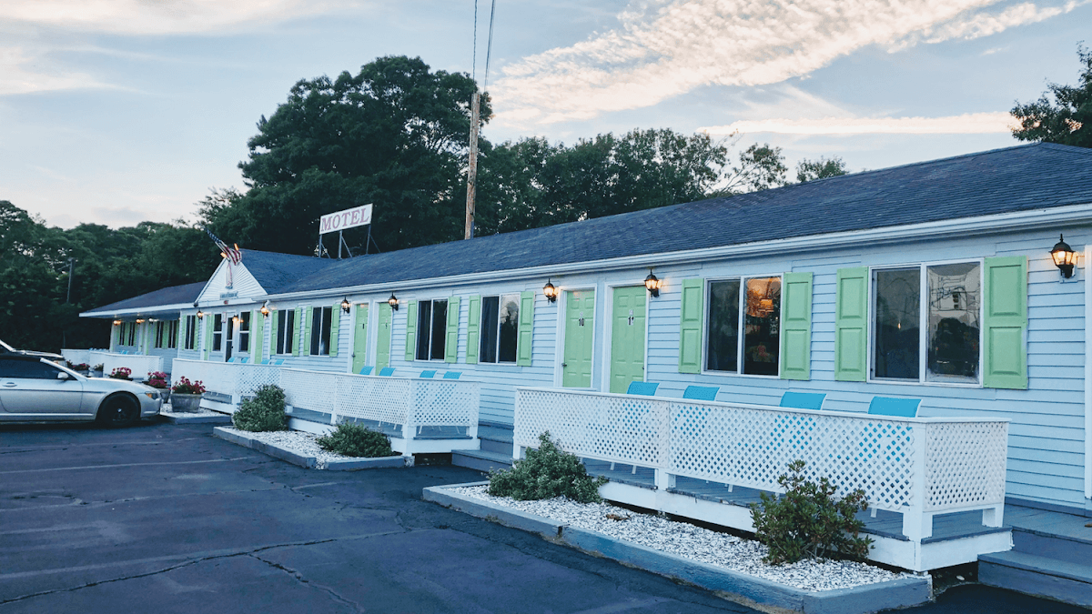 The Inn at Buzzards Bay, Motel in Bourne