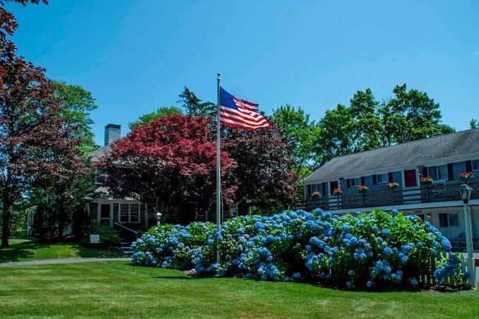 Sesuit Harbor House, Hotel in East Dennis