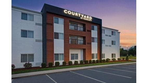 Courtyard Boston Raynham, Hotel in Raynham Center